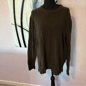 Must bundle sweater size XL
